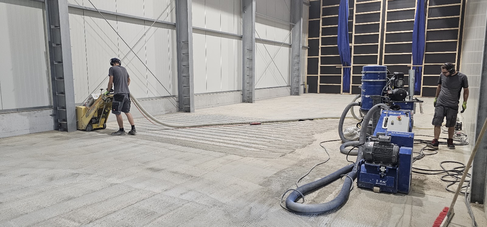 Betonfräsen - Abtrag 3 mm Oberschicht von Betonboden - Köln