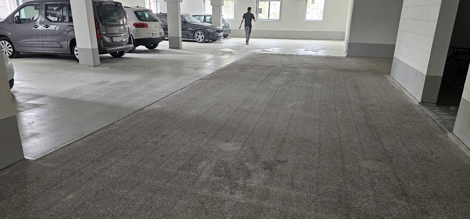 Bodenbelag entfernen mittels Schleifen - Dortmund